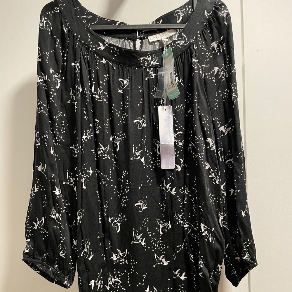 Scoop neck top Pale Sky